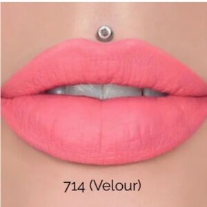 714 Jeffree Star Velour Liquid Lipstick